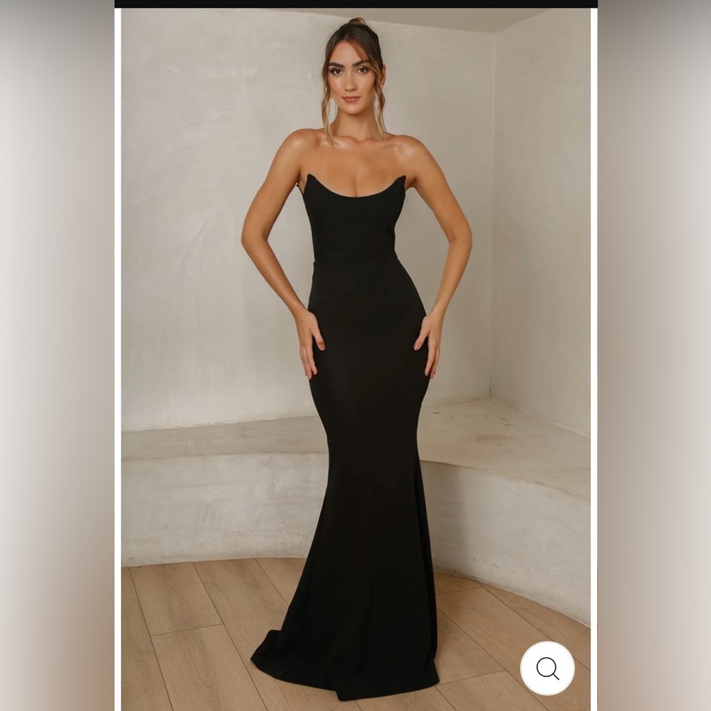Jaus Celine Gown - Black